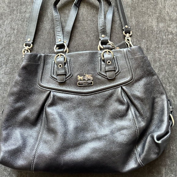 Coach Leather Purse - Picture 1 of 5